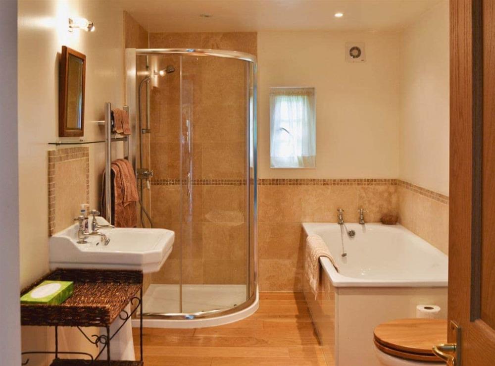 Well-appointed bathroom with separate shower cubicle at Westerton Lodge in Crieff, Perthshire., Great Britain