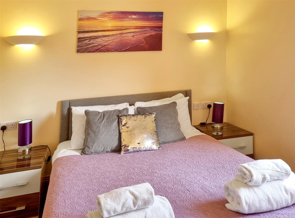 Double bedroom (photo 2) at Westfield Courtyard in Fitling, near Burton Pidsea, North Humberside