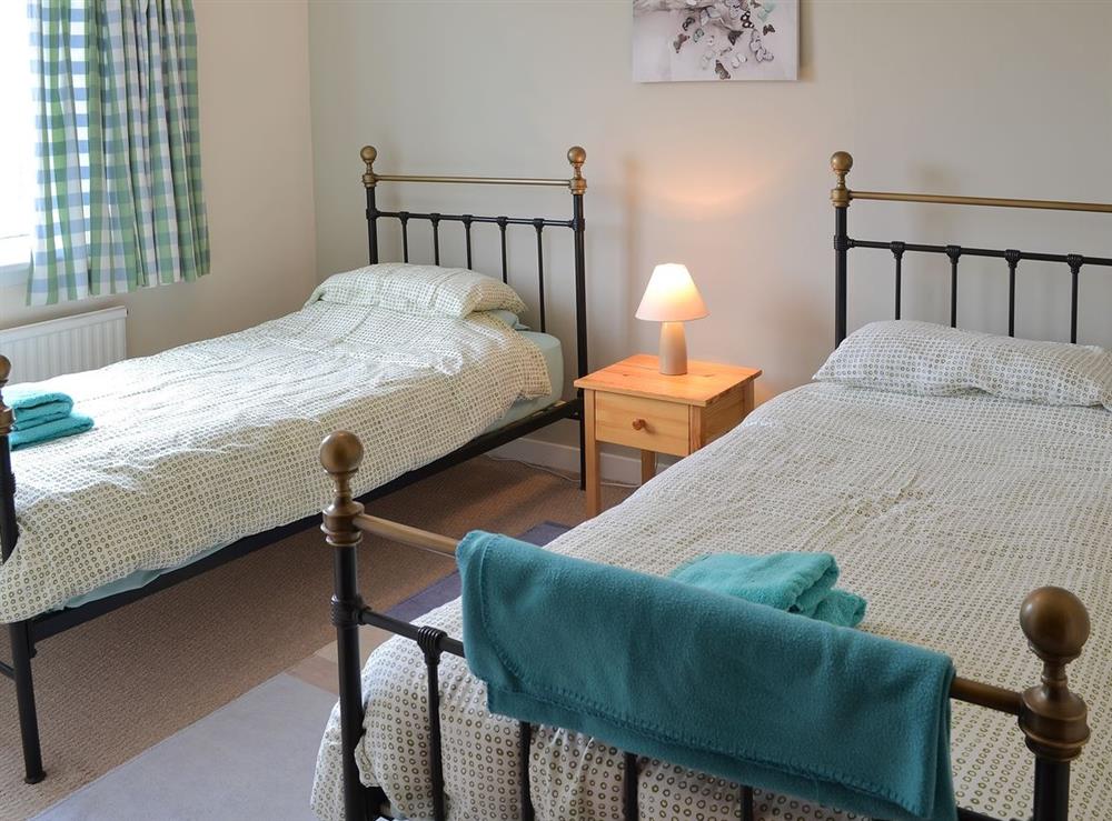 Twin bedroom