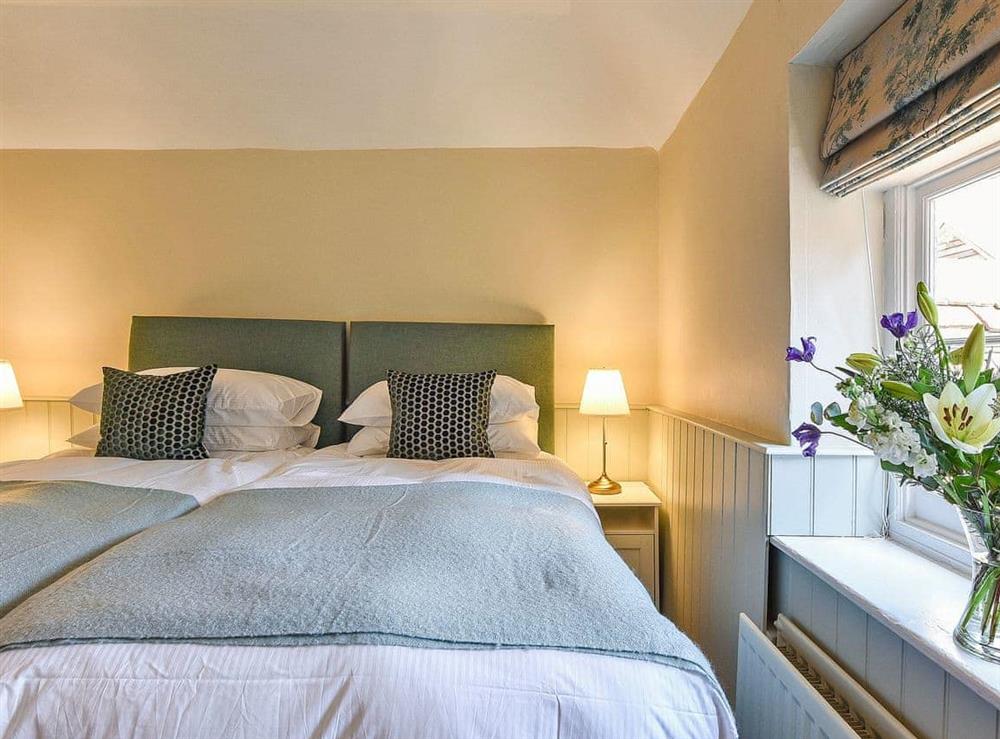 Twin bedroom at Westwood in Petworth, West Sussex