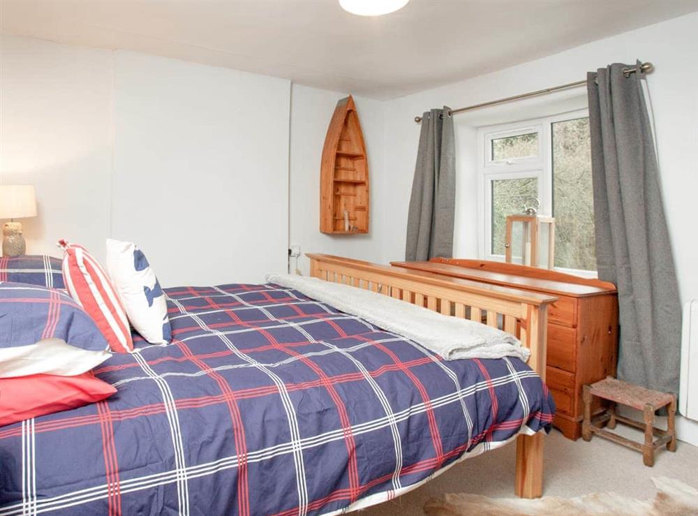 Double bedroom (photo 3) at Weycroft Cottage in Weycroft, near Axminster, Devon