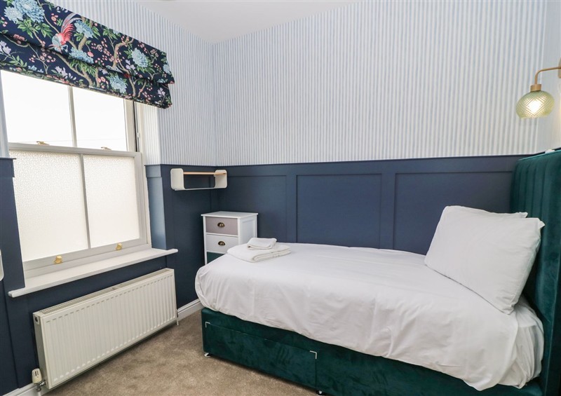 Bedroom (photo 3) at Weyside, Weymouth
