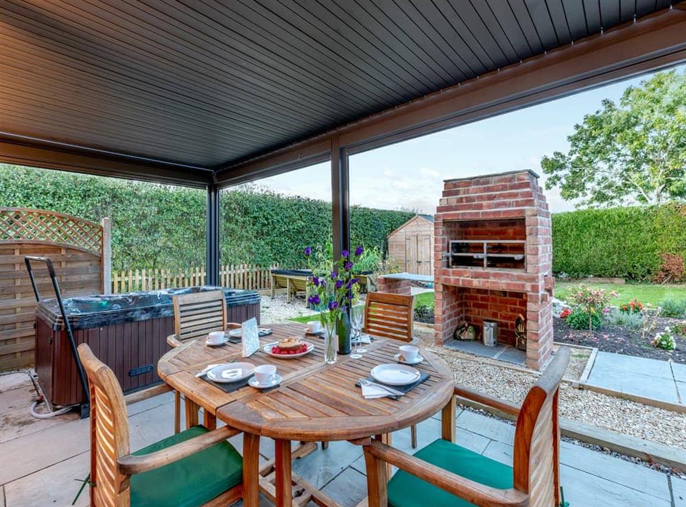 Outdoor eating area at Wharf Annex in Coombe Hill, near Tewkesbury, Gloucestershire