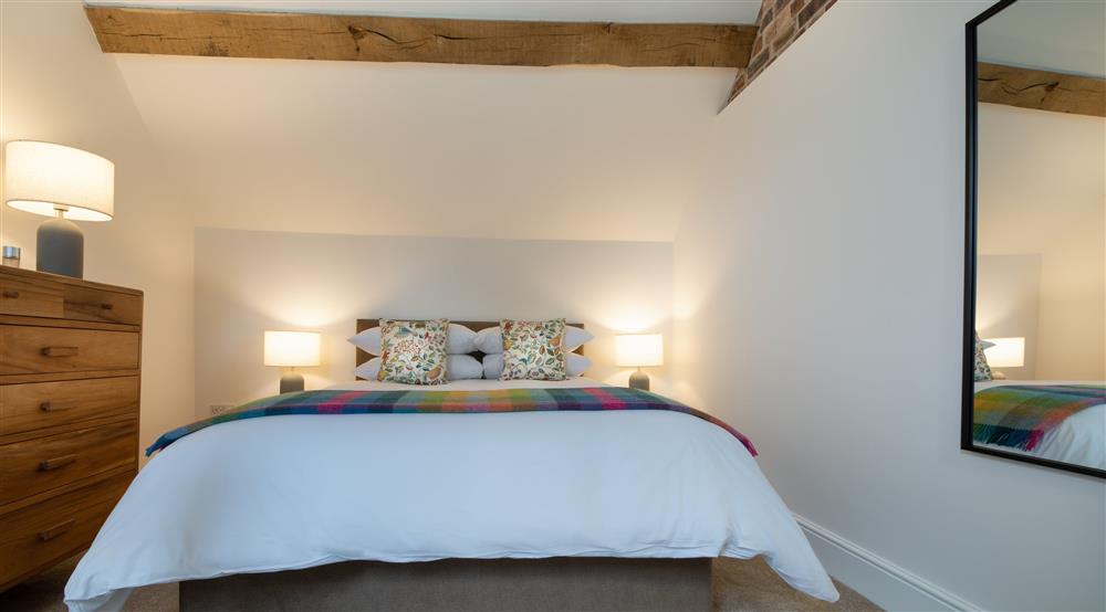 The second king-size bedroom at Wharf Barn in Shrewsbury, Shropshire