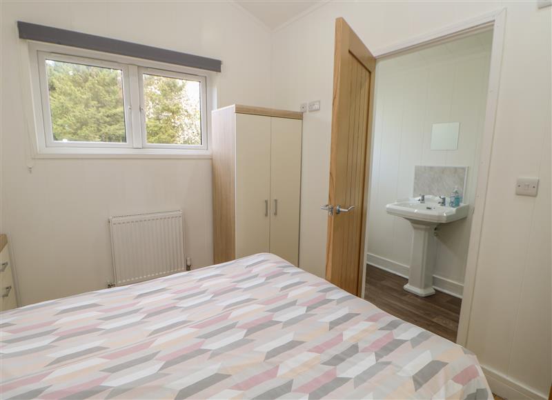A bedroom in Wharfdale Pod at Wharfdale Pod, Hutton Rudby