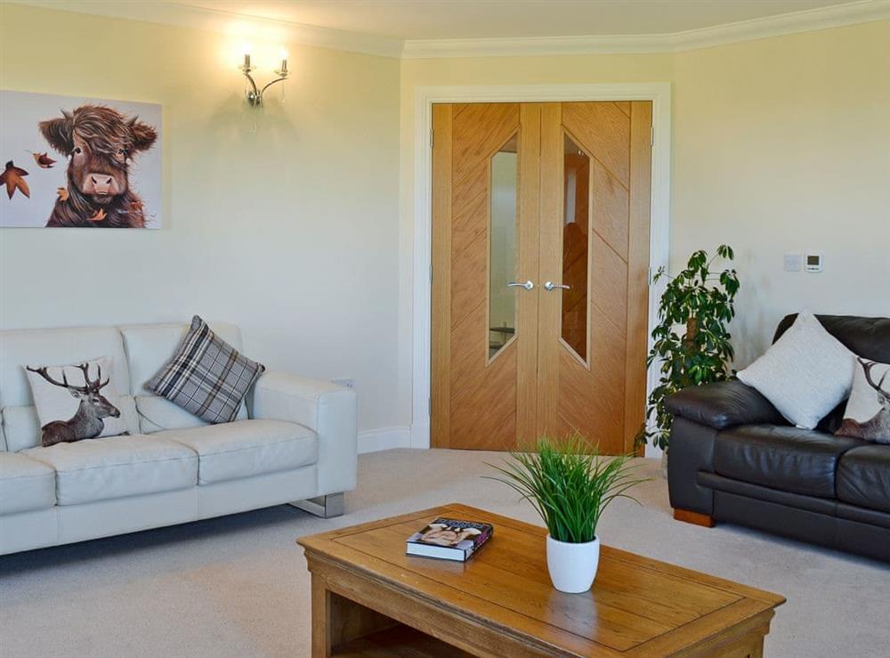Charming living room (photo 3) at Wheatfield House in Kilmaurs, near Kilmarnock, Ayrshire