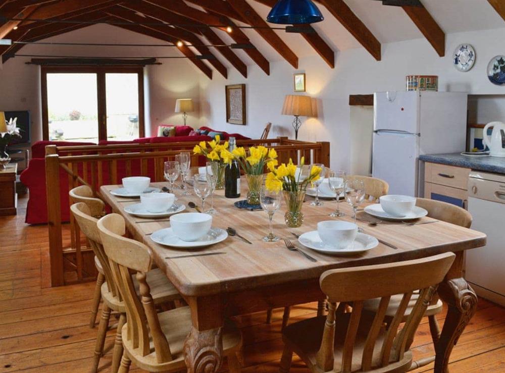 Open plan living/dining room/kitchen (photo 3) at Monkshood, 