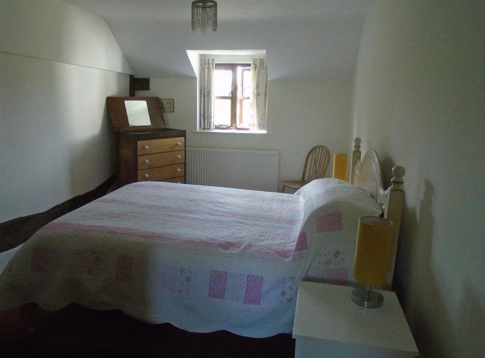 Double bedroom on first floor (photo 2) at Whipple Tree Cottage in Cratfield, Halesworth, Suffolk