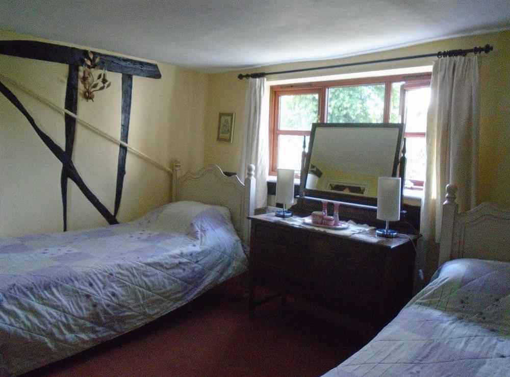 Twin bedroom on first floor at Whipple Tree Cottage in Cratfield, Halesworth, Suffolk