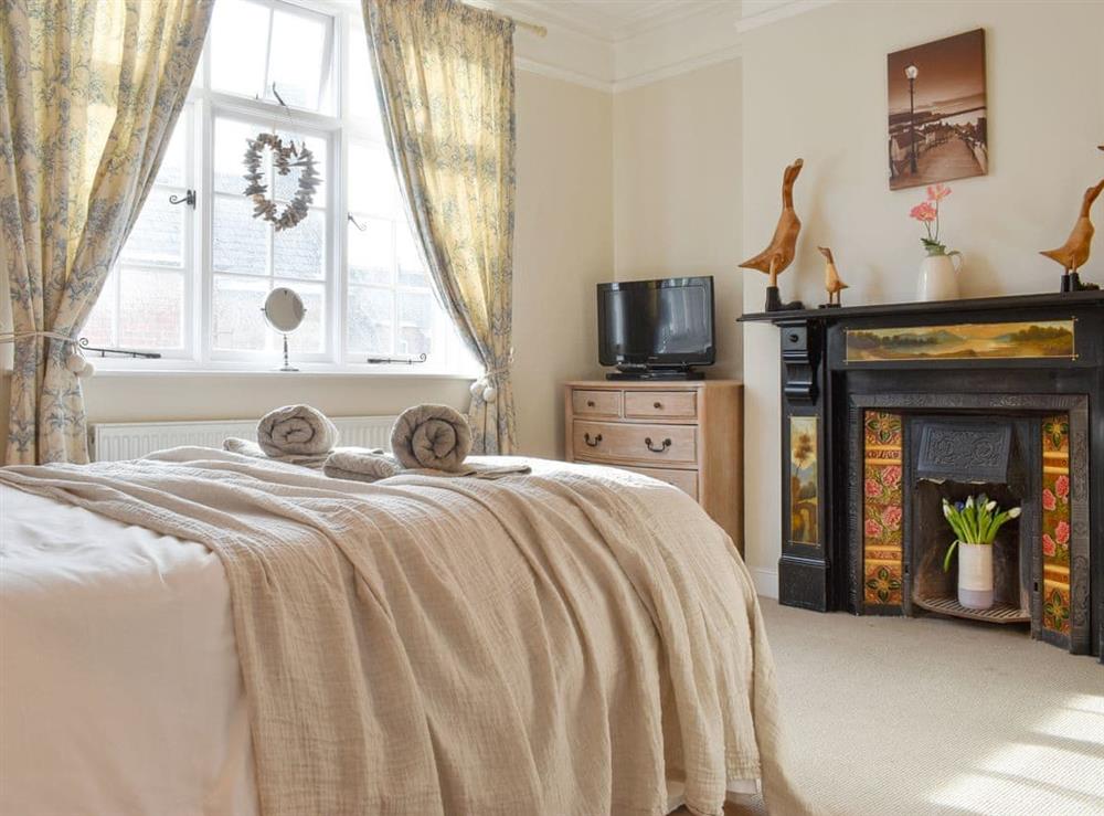 Double bedroom (photo 2) at Whitby Townhouse in Whitby, North Yorkshire