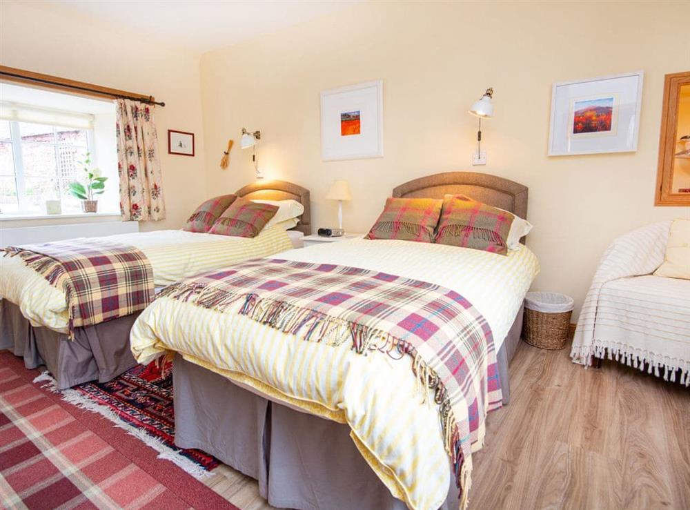 Twin bedroom at White Cottage in Golspie, Sutherland
