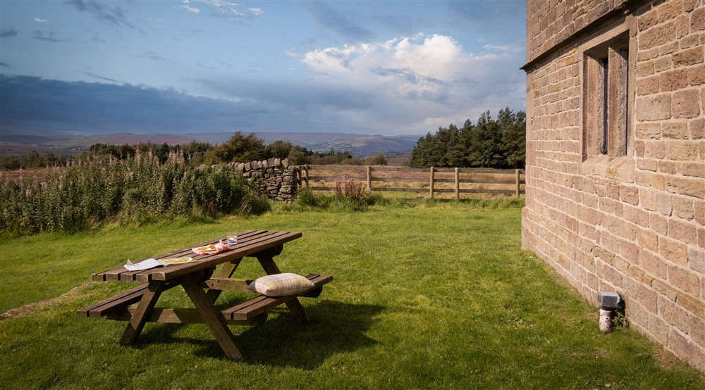 The garden at White Edge Lodge in Nr Sheffield, Derbyshire