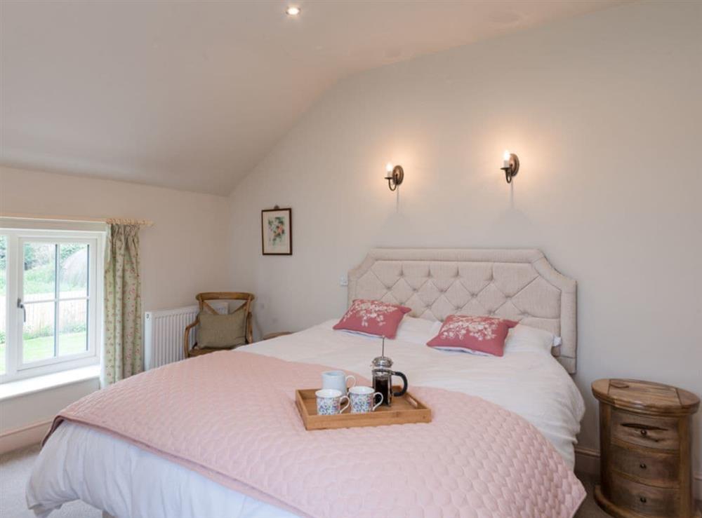 Double bedroom (photo 2) at White Lodge Cottage in Carlton Miniott, near Thirsk, North Yorkshire