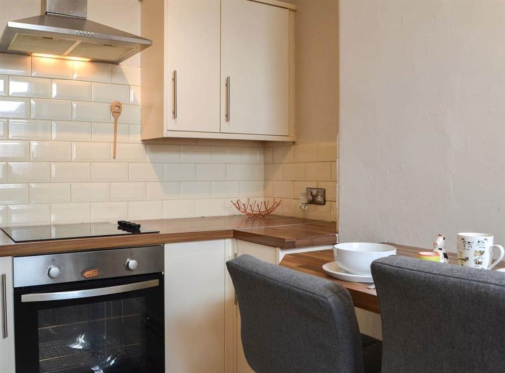 Kitchen (photo 5) at White Rose Apartment in Bridlington, North Humberside