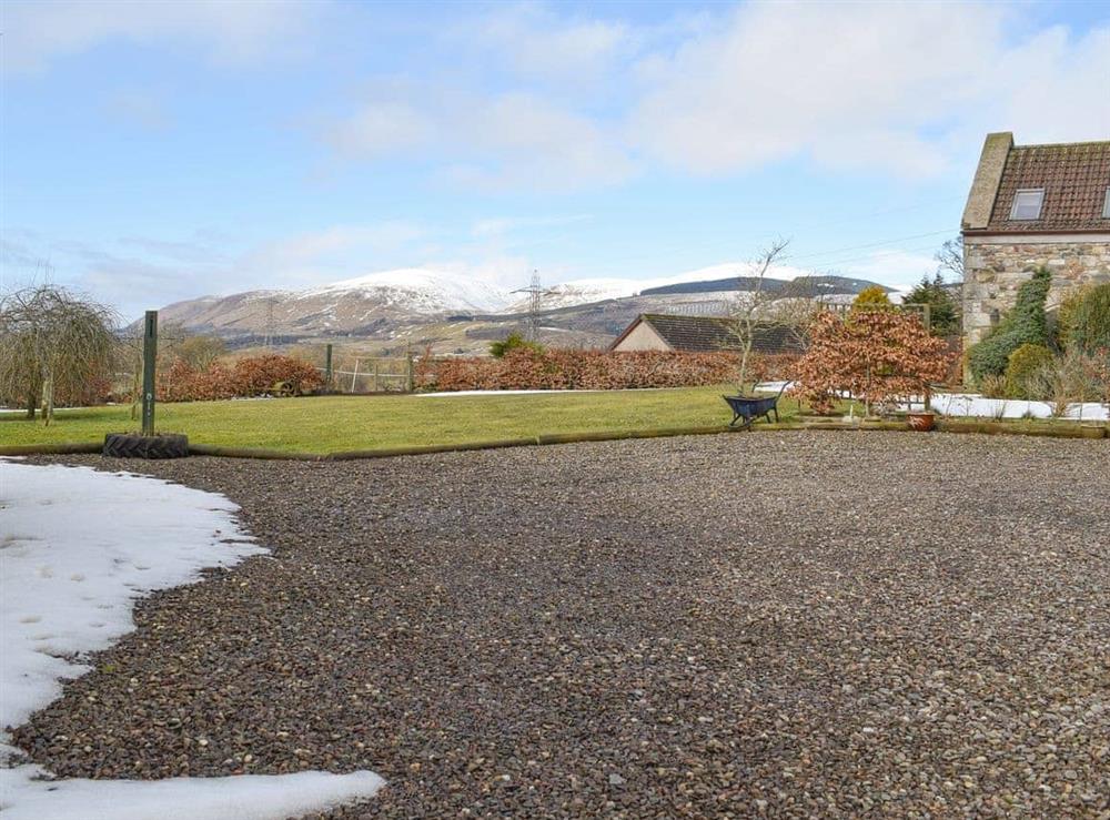 Private parking area for 2 cars at White Wisp in Kinross, Perth and Kinross