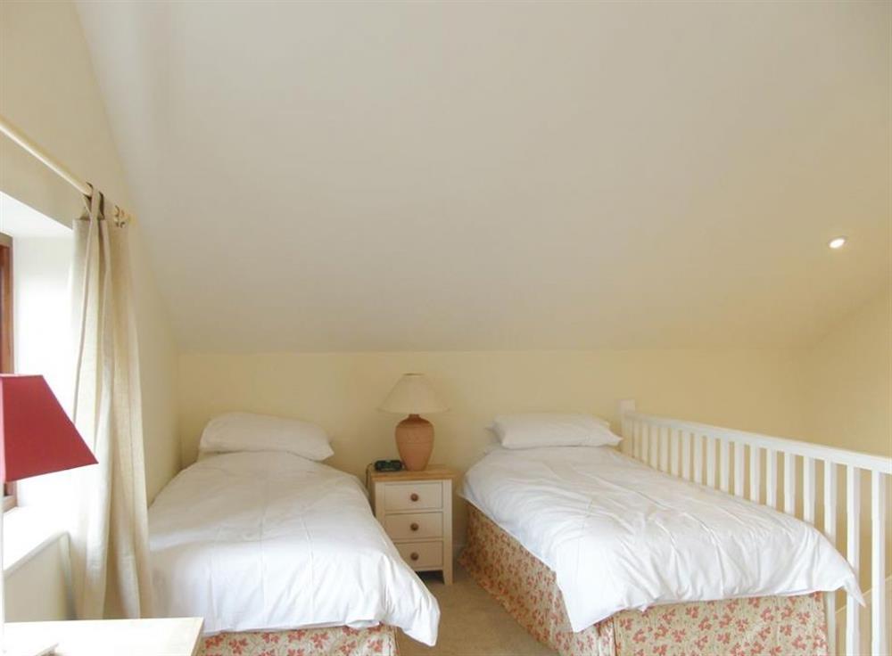 Twin bedroom at Whitedown, Nr Alton, Hampshire
