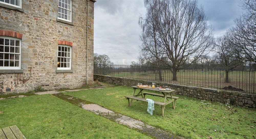 The garden (photo 3) at Whitefields Cottage in Ripon, North Yorkshire