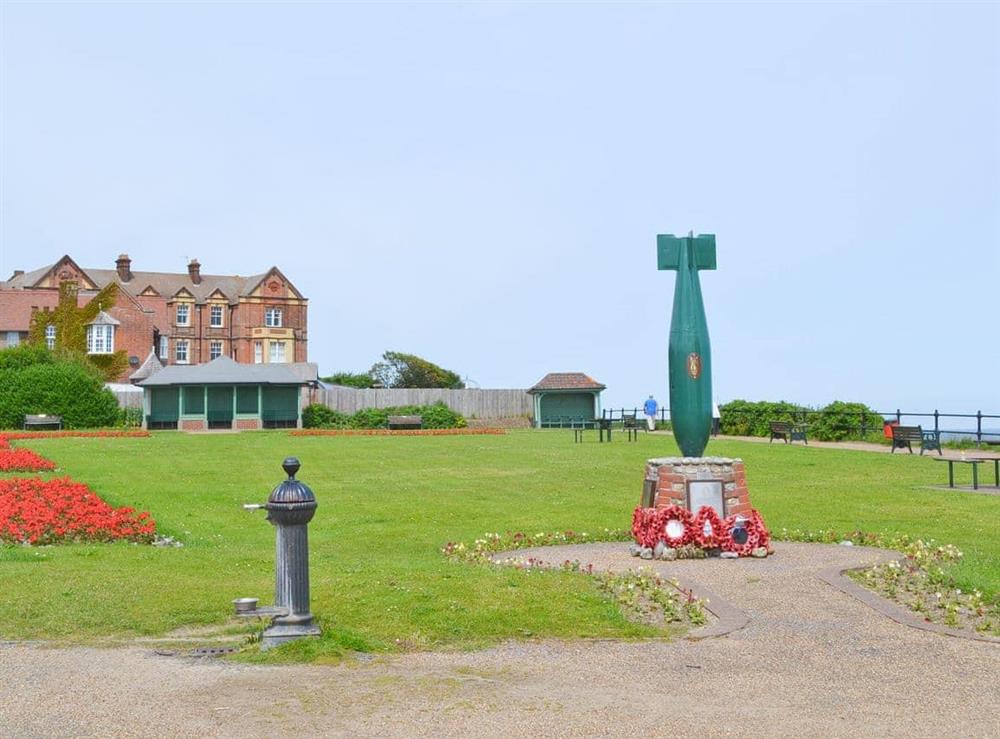 Local seafront memorial at Wallages Cottage, 