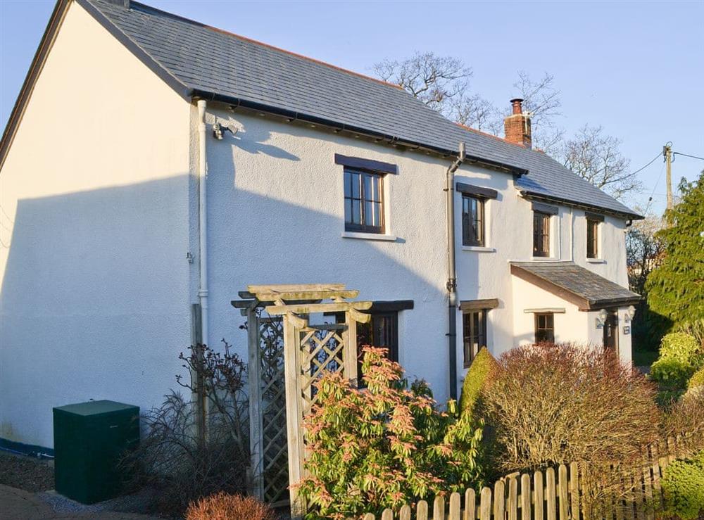 Detached holiday cottage at The Farmhouse, 