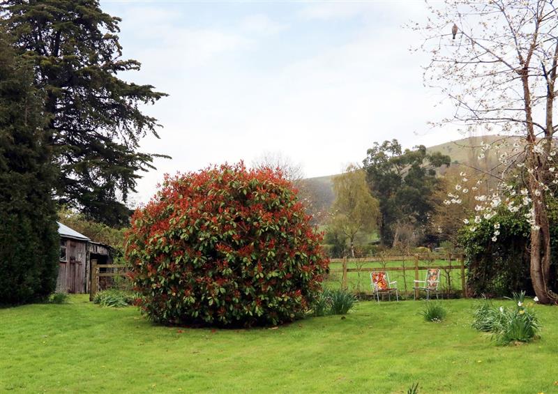 The setting of Whites Meadow