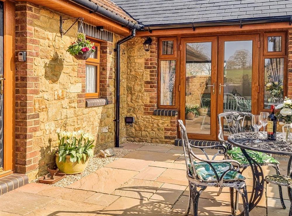 Sitting-out-area at Whitney Cottage in Horton, Somerset
