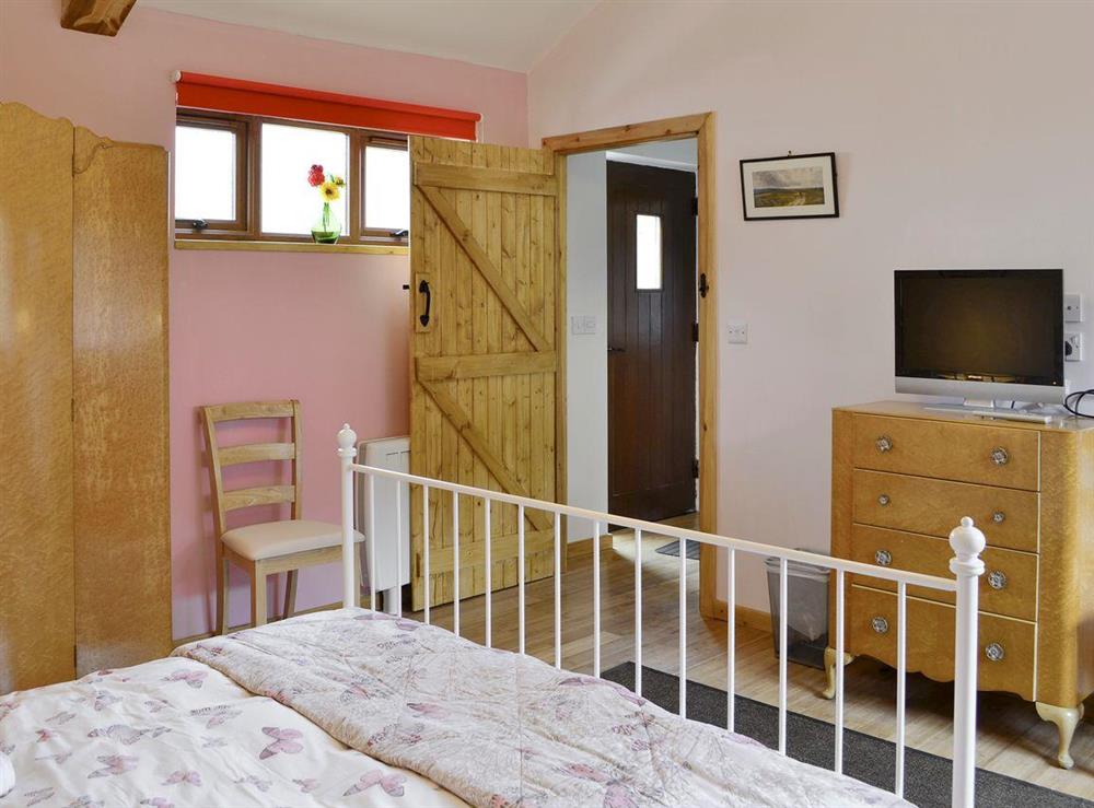 Ample storage in double bedroom at Spindlestone, 