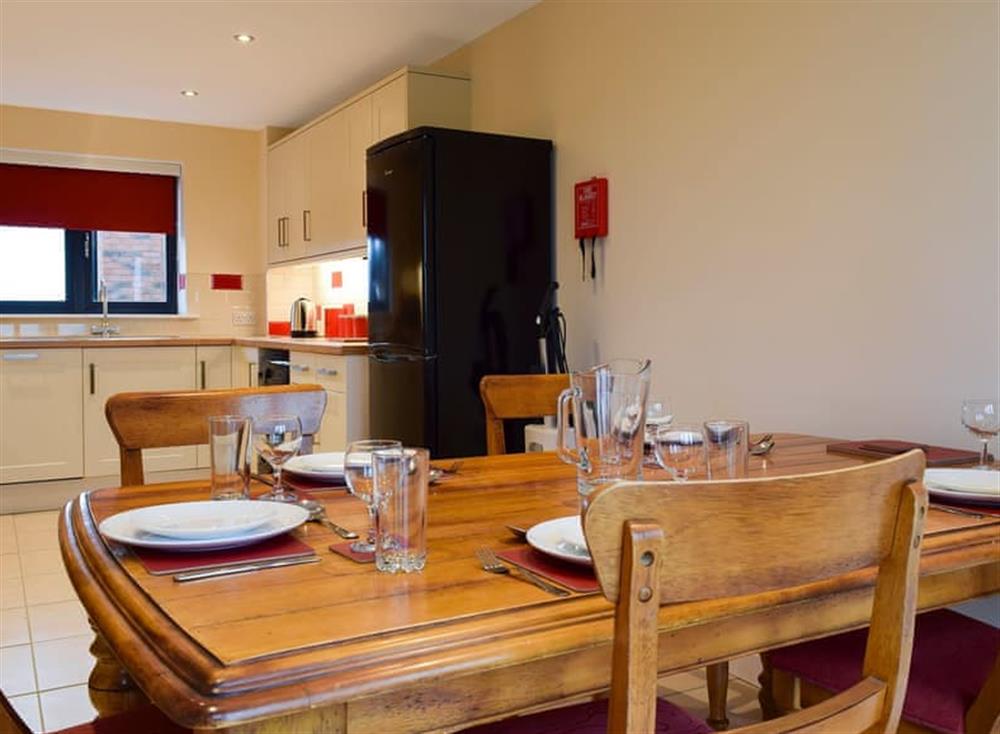 Modern fitted kitchen and dining area (photo 2) at Cornfield View, 