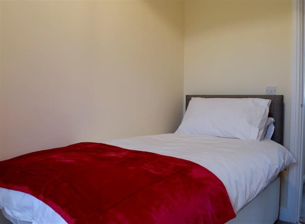 Single bedroom at Cornfield View, 