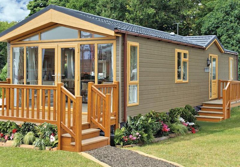 Oxmoor Lodge at Wigmore Lakes Lodges in Shropshire, Heart of England