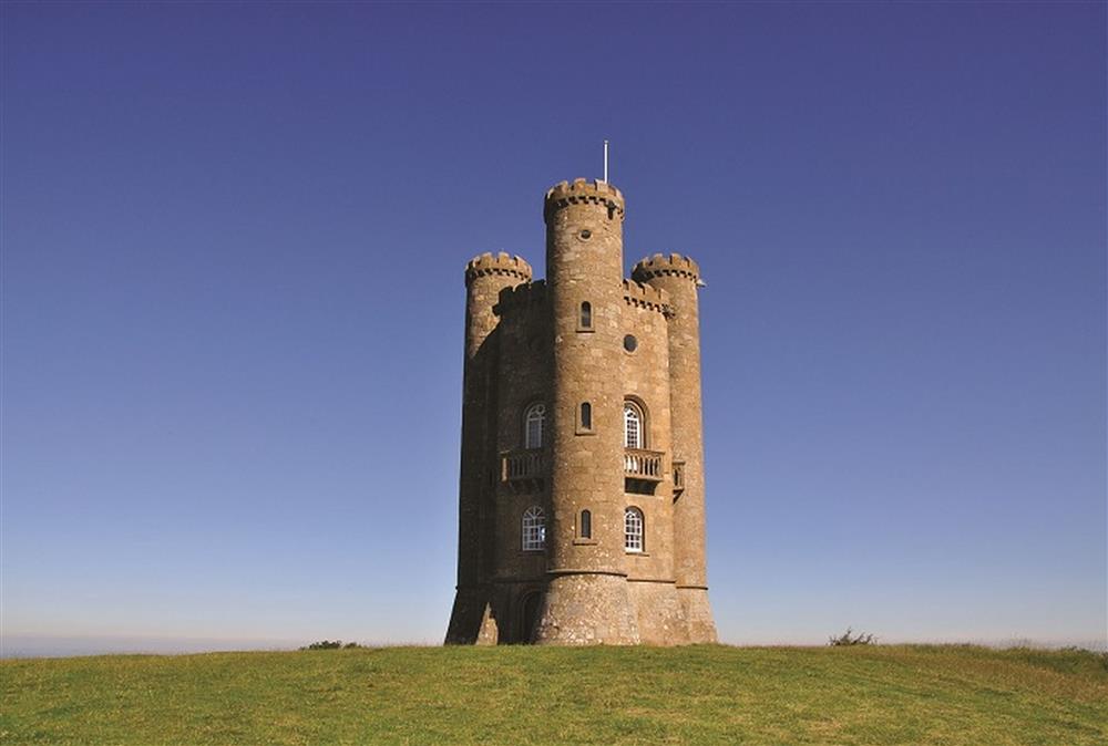Broadway Tower at Willersey Farm House, Willersey