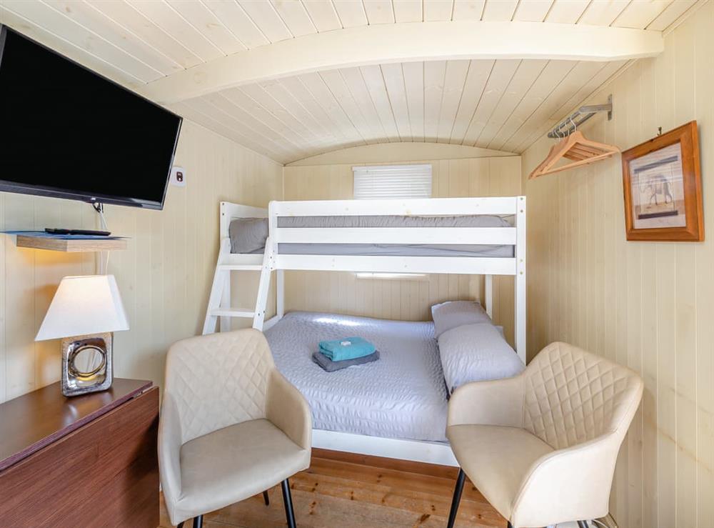 Bunk bedroom at Williams Hide in Haltwhistle, Northumberland