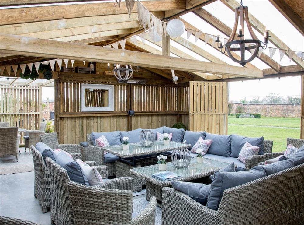 Outdoor area at Willington Lodge in Horsemans Green, Hampshire