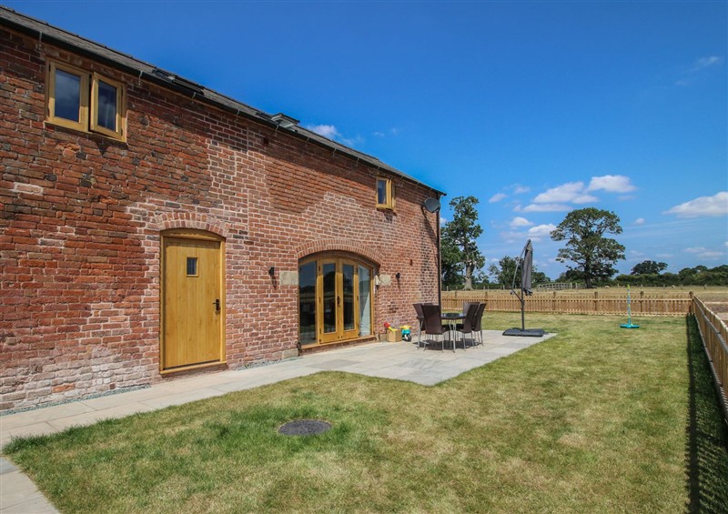 This is the setting of Willow Barn at Willow Barn, Northwood near Wem