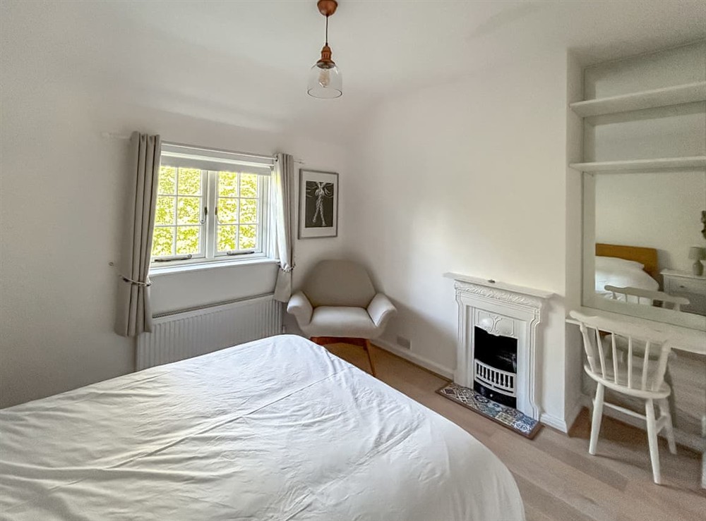 Double bedroom (photo 4) at Willow Cottage in Chichester, West Sussex