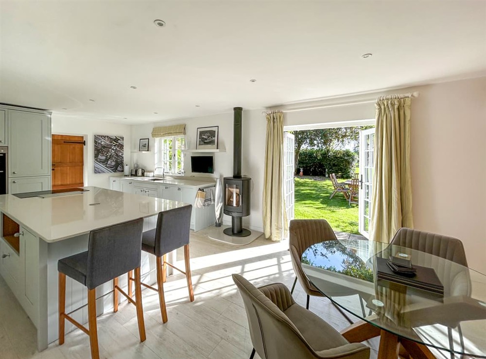 Kitchen/diner at Willow Cottage in Chichester, West Sussex