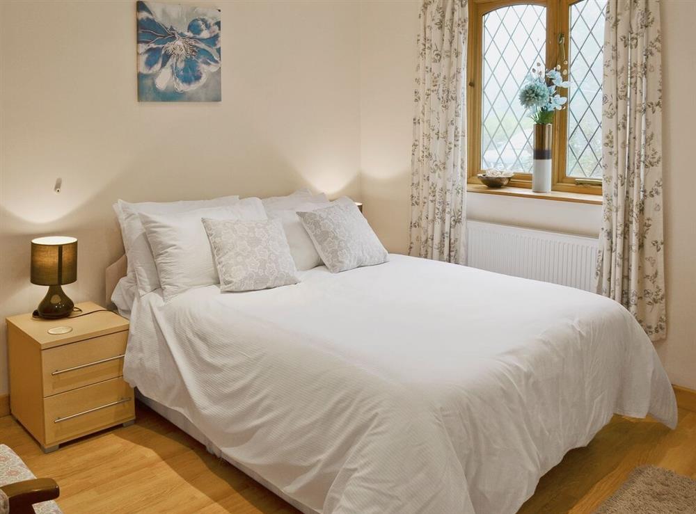 Double bedroom at Willow Cottage in Driffield, North Humberside