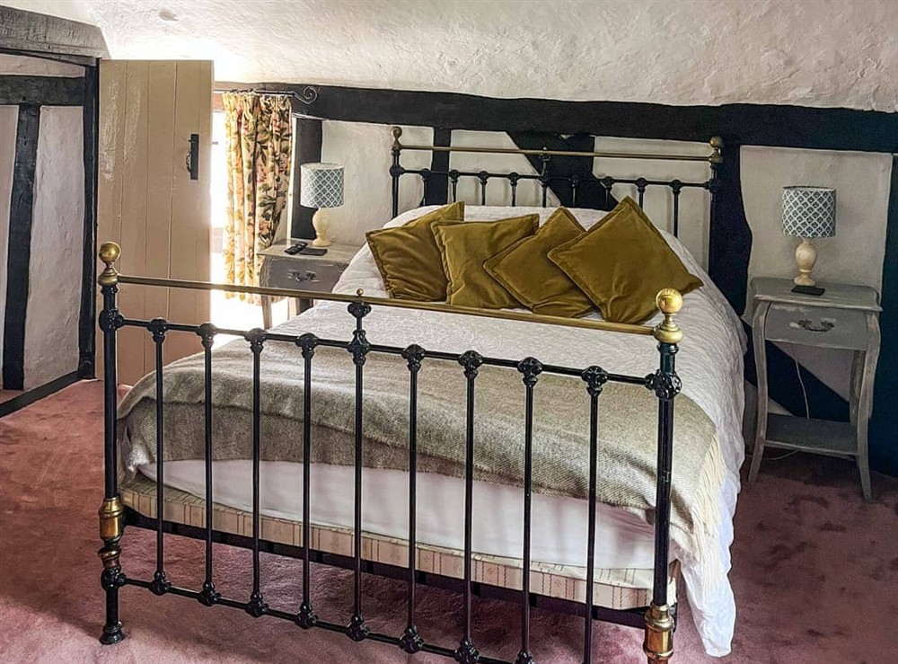 Double bedroom at Willow Cottage in Framlingham, Suffolk