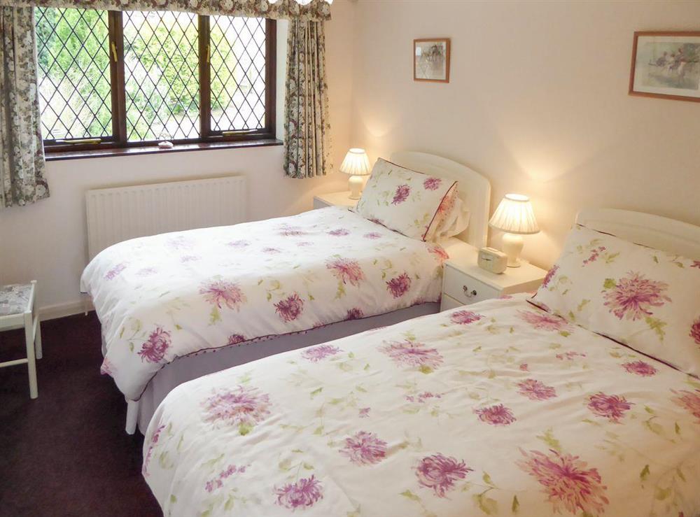 Good sized twin bedroom at Willow Cottage in Old Brampton, near Bakewell, Derbyshire