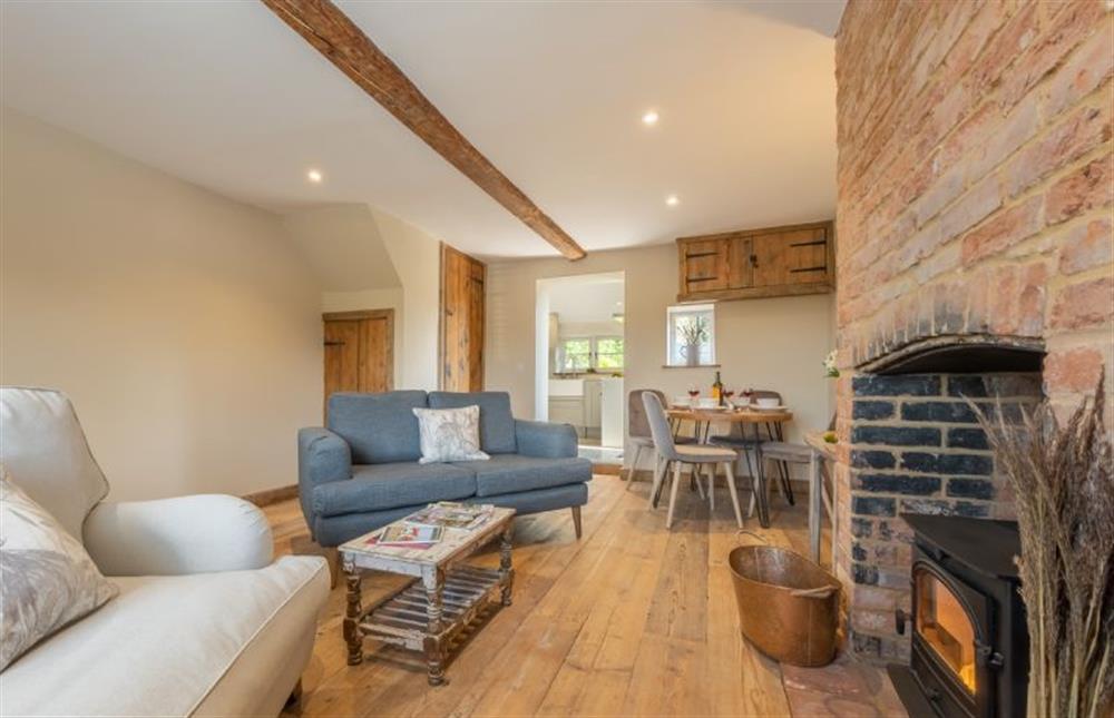 Ground floor: Sitting room looking to the kitchen at Willow Cottage, South Creake near Fakenham