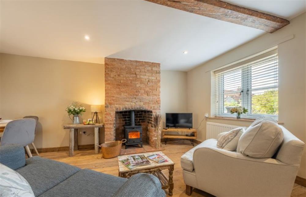 Ground floor: Sitting room with view of the village green at Willow Cottage, South Creake near Fakenham