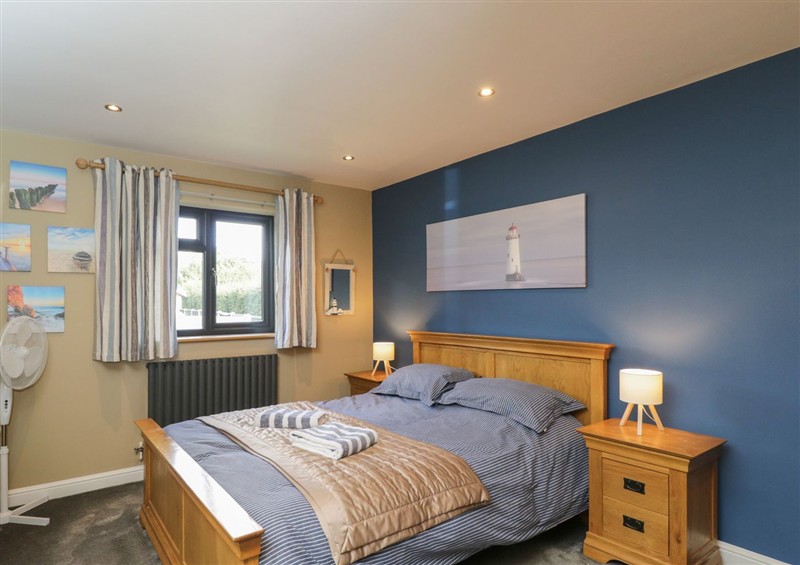 A bedroom in Willow Cottage at Willow Cottage, Whiteparish