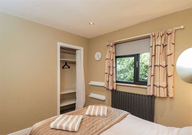 Bedroom (photo 3) at Willow Cottage, Whiteparish