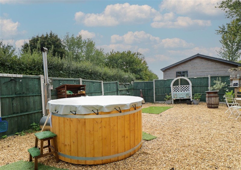 Enjoy the garden (photo 2) at Willow Cottage, Whiteparish