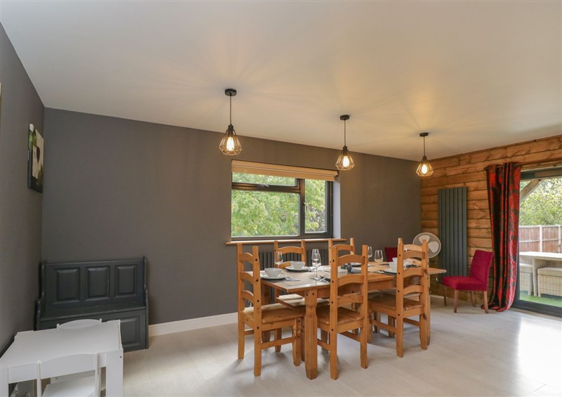 The dining area at Willow Cottage, Whiteparish
