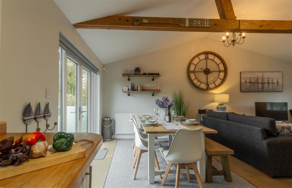 Ground floor: Bright fresh kitchen and dining area at Willow Lodge, Holme-next-the-Sea near Hunstanton