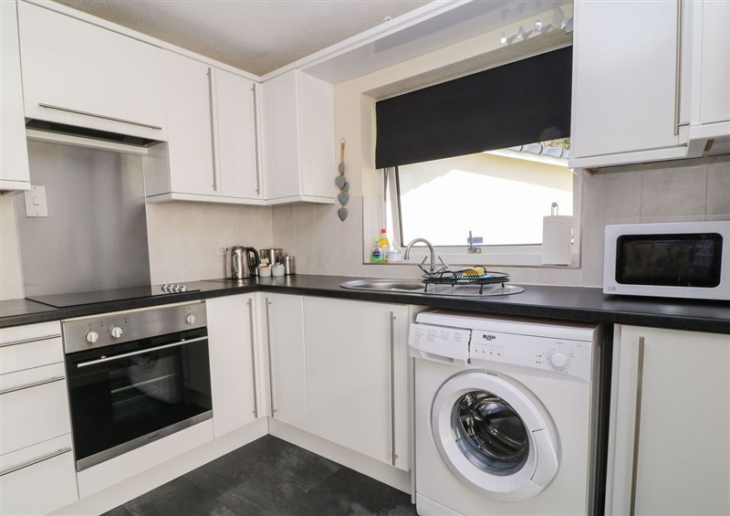 Kitchen at Willow Lodge, Rosecraddoc Lodge near Liskeard