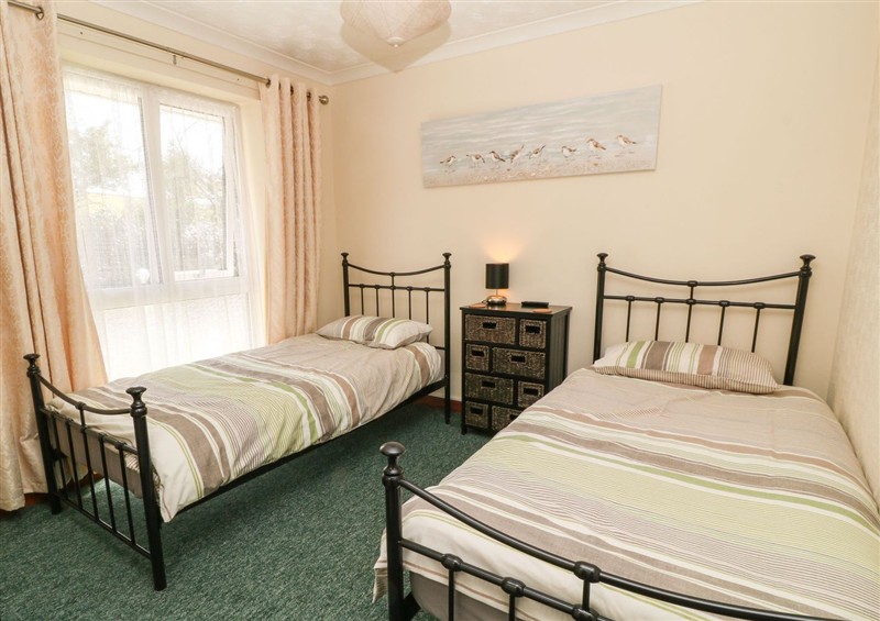 One of the bedrooms at Willow Lodge, Rosecraddoc Lodge near Liskeard