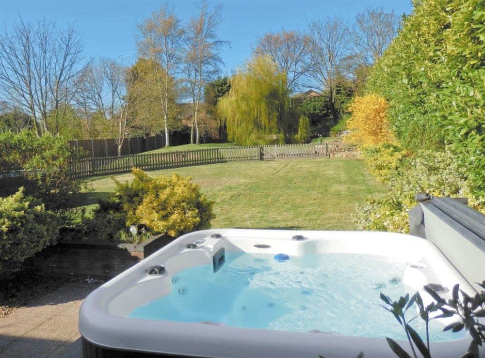 Hot tub at Willow Pool House in Kessingland, near Lowestoft, Suffolk