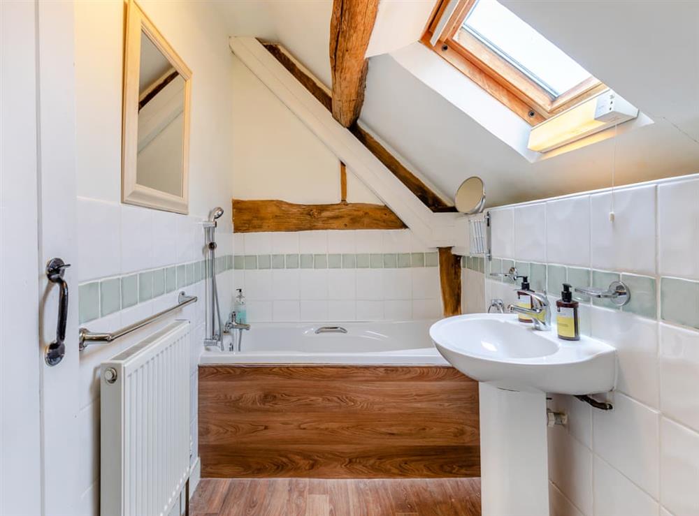 Bathroom at Willow in Ridgeway Cross, near Malvern, Herefordshire