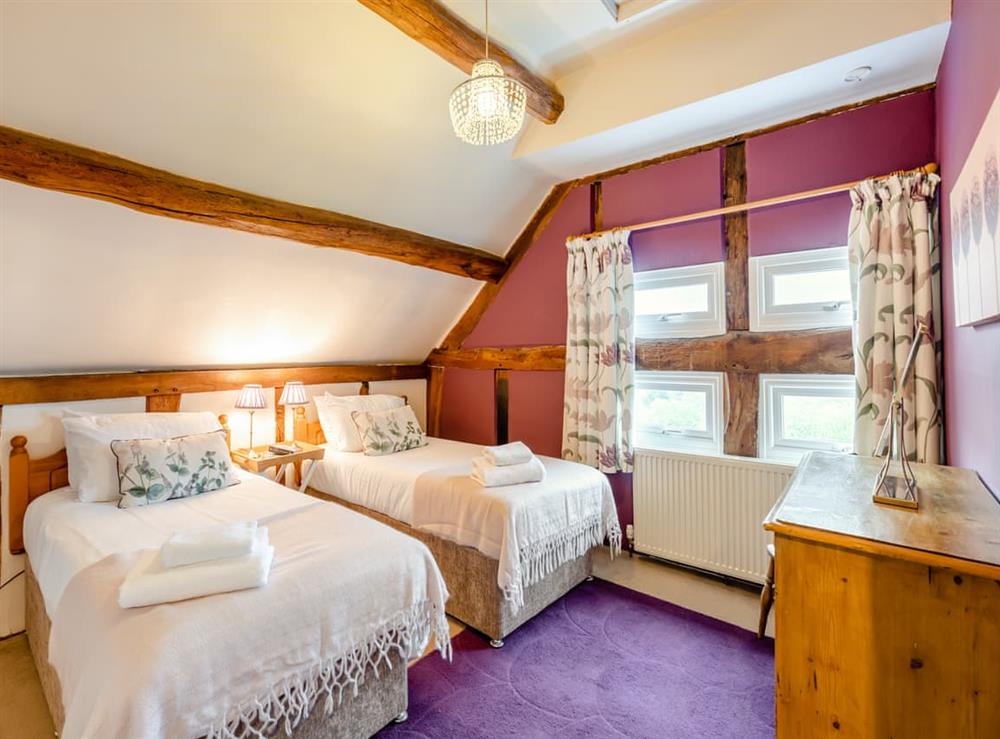 Twin bedroom (photo 3) at Willow in Ridgeway Cross, near Malvern, Herefordshire